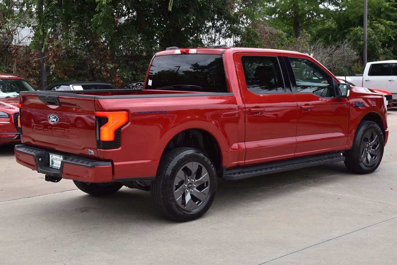 Certified 2025 Ford F150 Lightning Flash AWD/4WD image 7