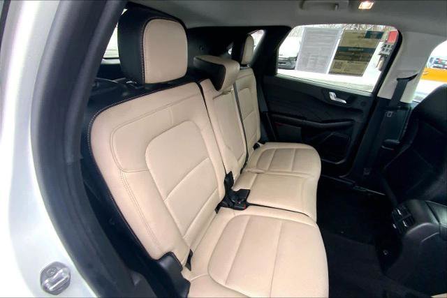 Certified 2021 Ford Escape Titanium image 19