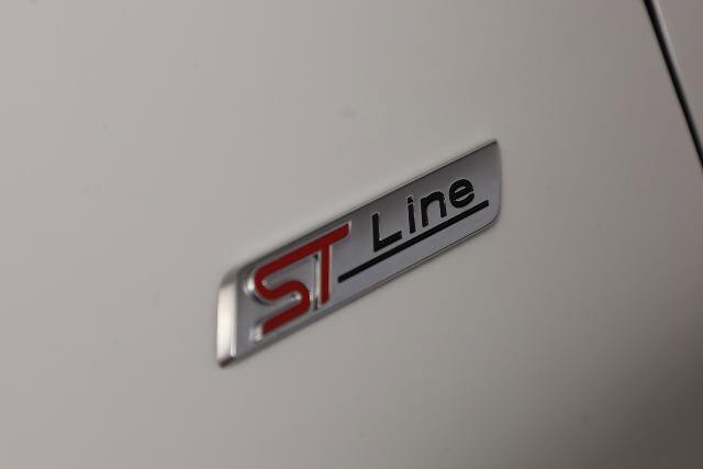 Certified 2024 Ford Explorer ST-Line w/ Class IV Trailer Tow Package AWD/4WD image 36