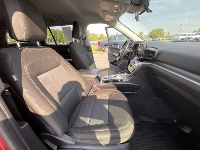 Certified 2022 Ford Explorer XLT w/ Class IV Trailer Tow Package AWD/4WD image 25