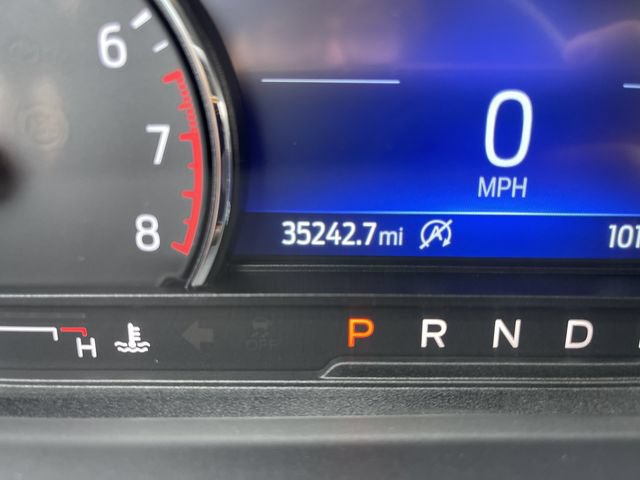 Certified 2023 Ford Explorer XLT w/ Equipment Group 202A AWD/4WD image 9