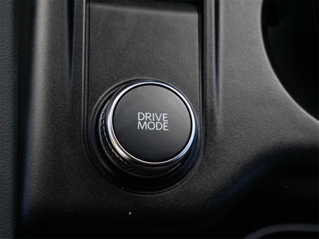 Certified 2025 Ford Explorer ST-Line w/ ST-Line Street Pack image 24