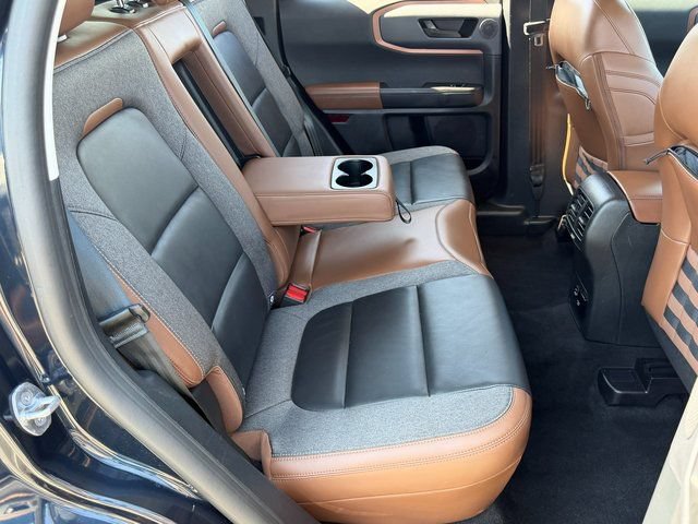 Certified 2022 Ford Bronco Sport Outer Banks w/ Tech Package AWD/4WD image 35
