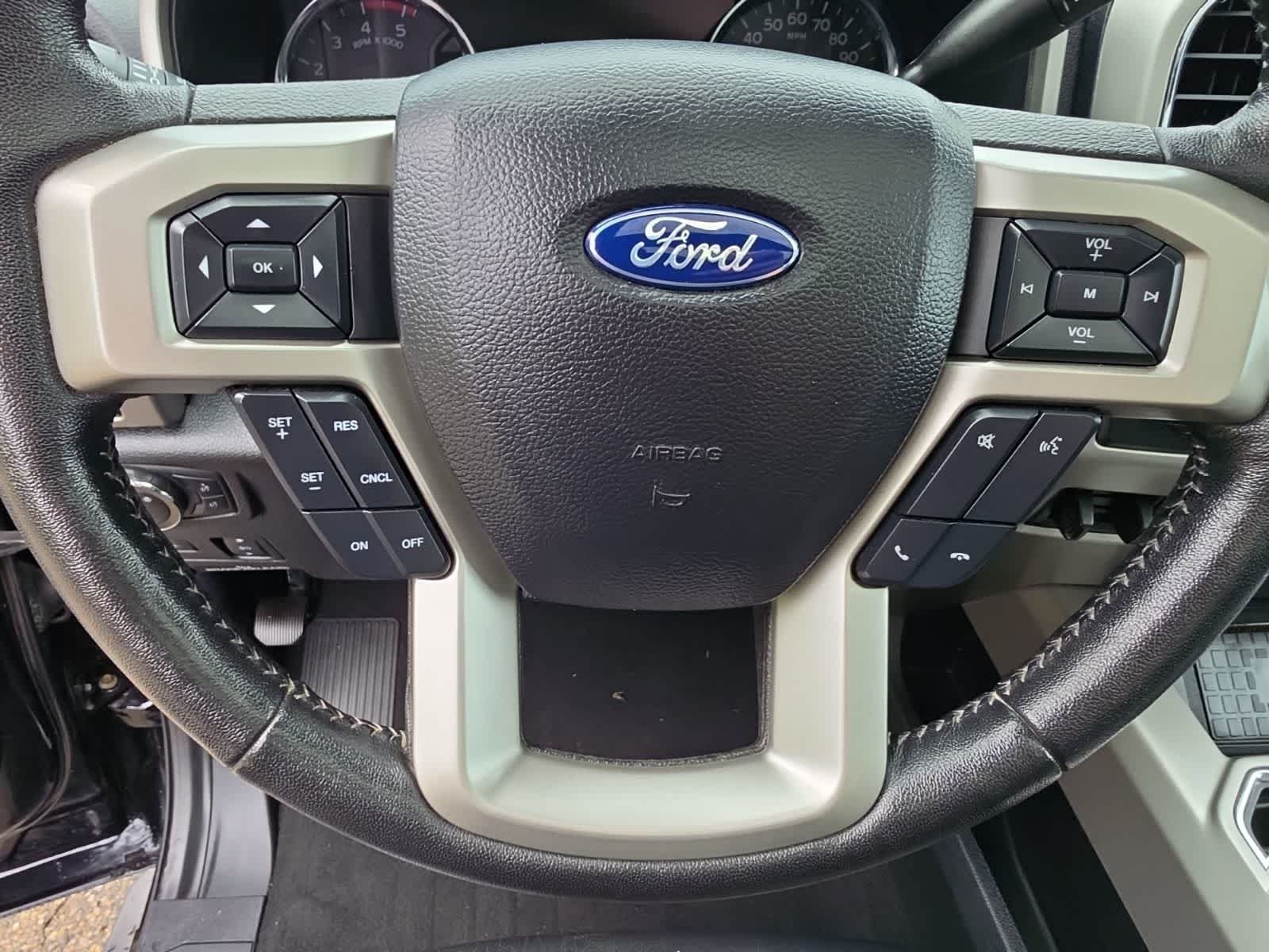 Certified 2020 Ford F250 Lariat AWD/4WD image 28