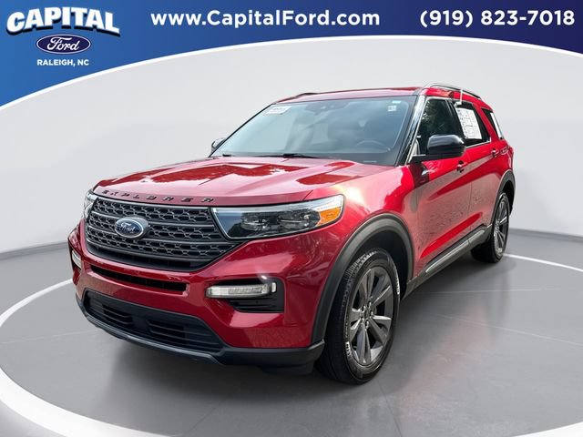 Certified 2023 Ford Explorer XLT w/ Equipment Group 202A AWD/4WD image 1