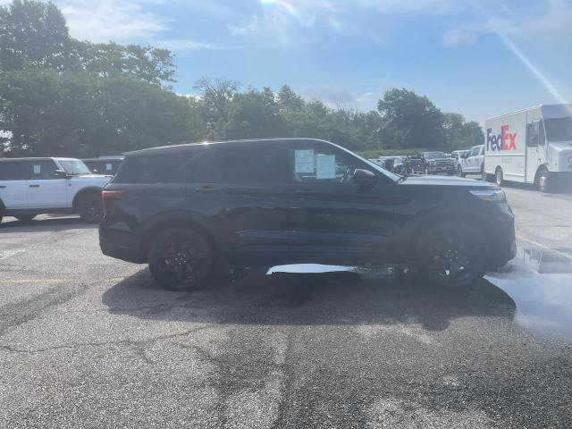 Certified 2022 Ford Explorer ST w/ Equipment Group 401A image 4