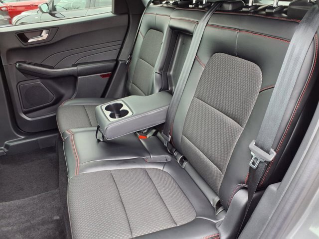 Certified 2024 Ford Escape ST-Line w/ Tech Pack #1 AWD/4WD image 8