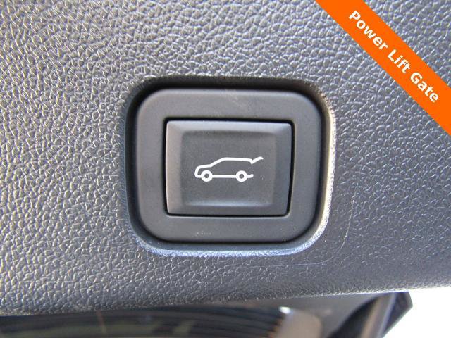 Used 2025 Buick Enclave Sport Touring AWD/4WD image 24