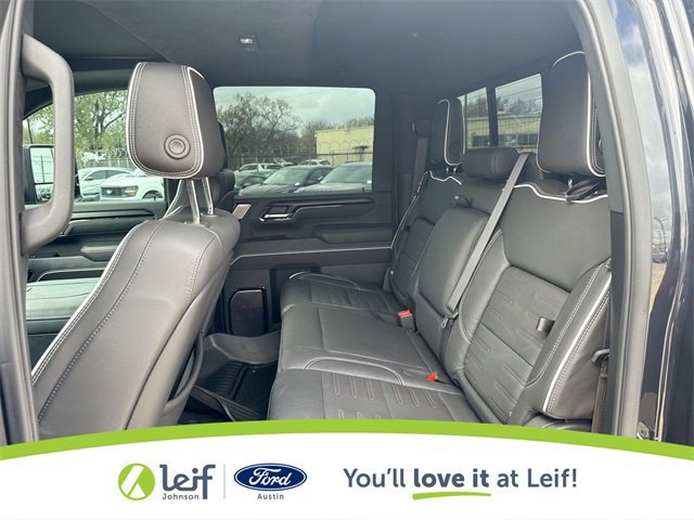 Used 2024 GMC Sierra 2500 AT4X image 30