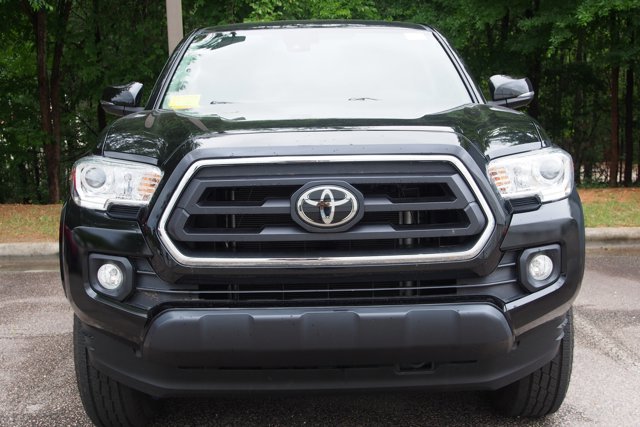 Used 2023 Toyota Tacoma SR5 AWD/4WD image 8