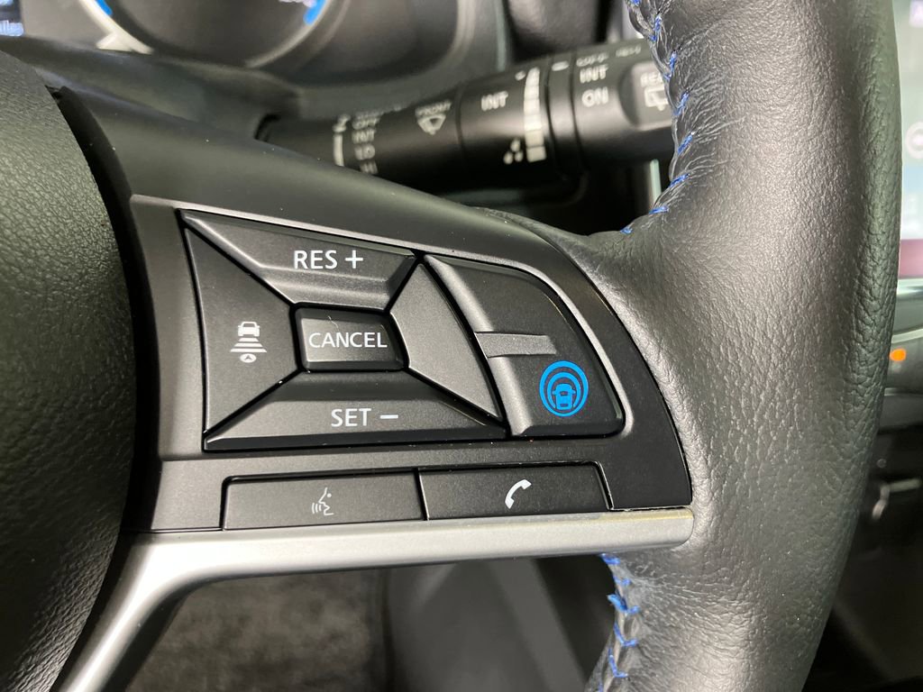 Used 2021 Nissan Leaf SV w/ SV Technology Package image 18