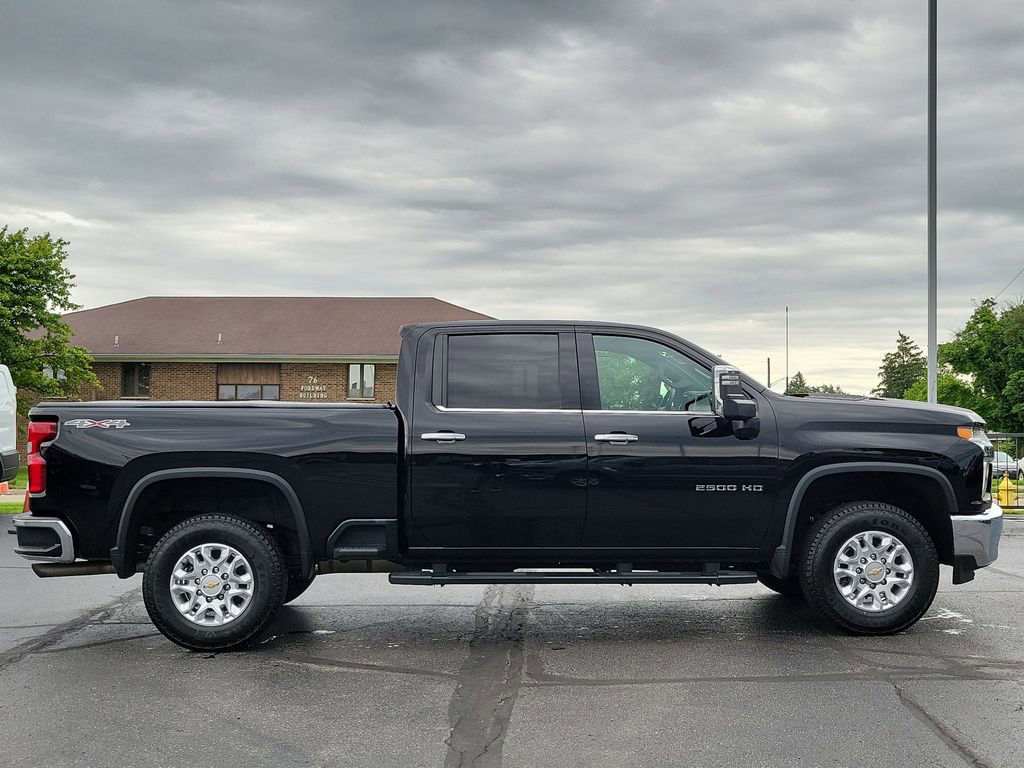 Used 2022 Chevrolet Silverado 2500 LTZ w/ LTZ Convenience Package AWD/4WD image 8