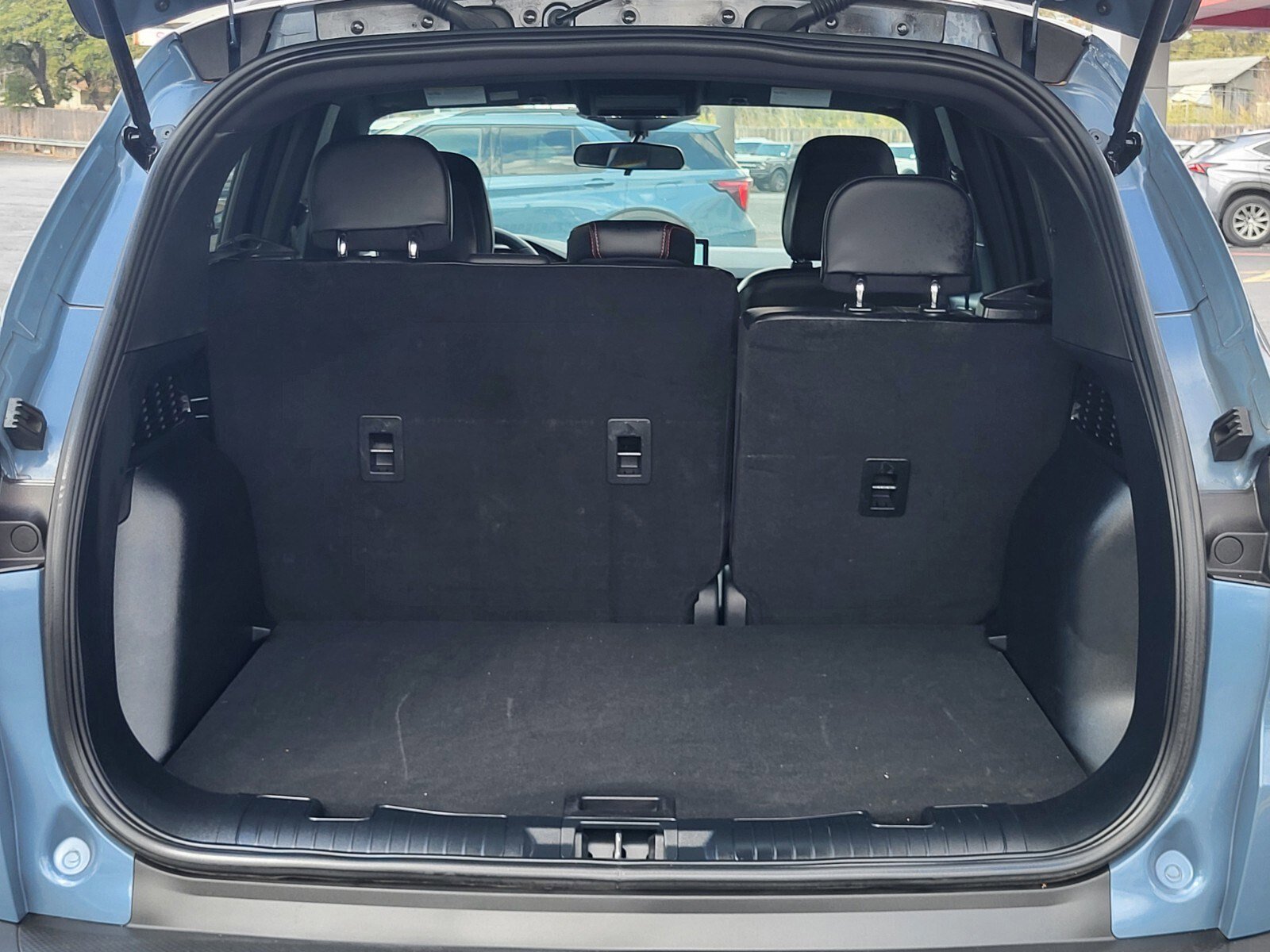 Certified 2025 Ford Escape ST-Line w/ Tech Pack #1 image 32