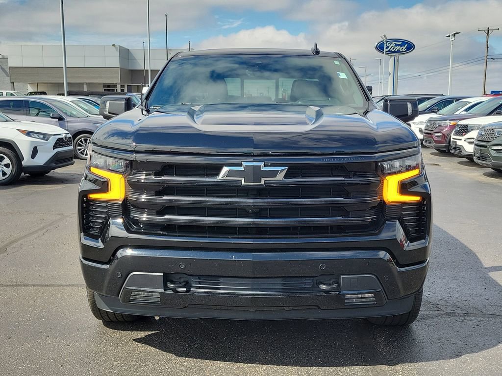 Used 2024 Chevrolet Silverado 1500 High Country w/ High Country Premium Package image 8