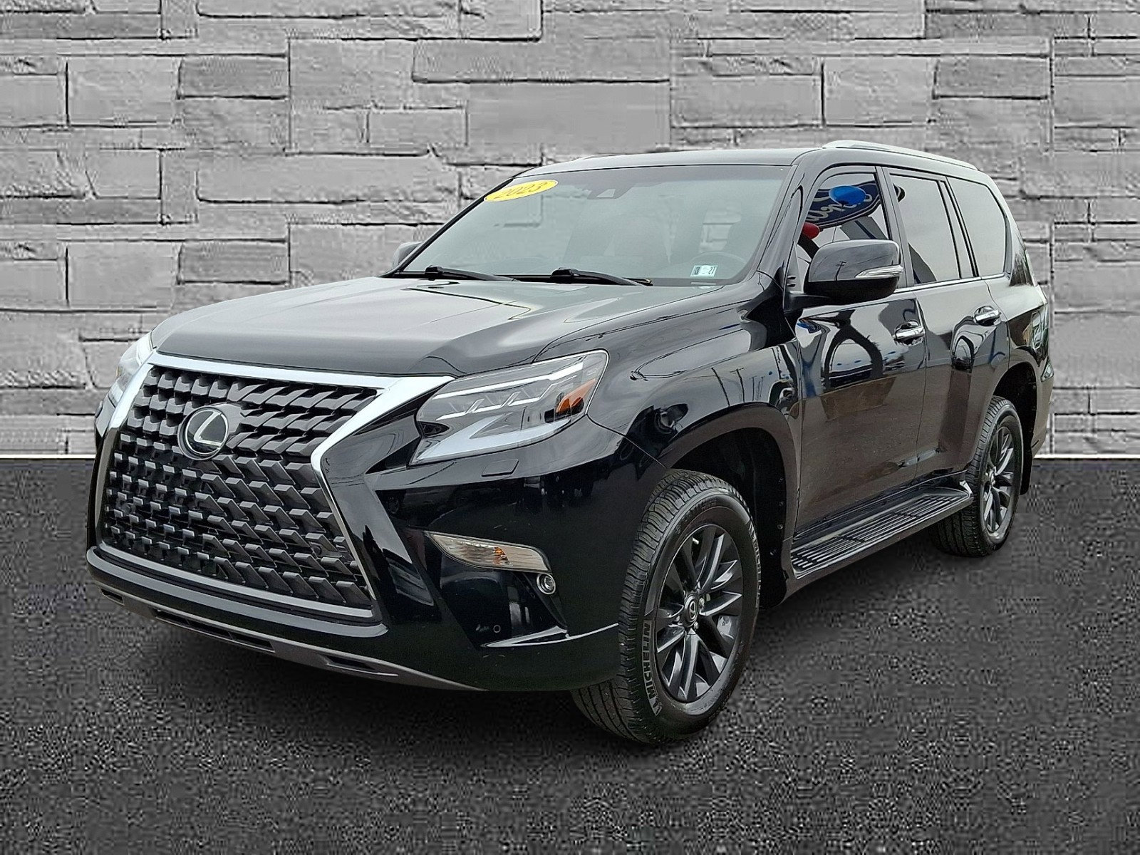 Used 2023 Lexus GX 460 Premium w/ Premium Package image 4