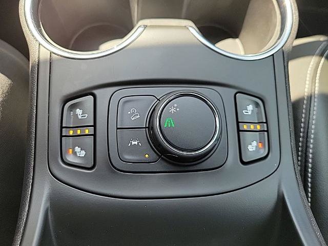 Used 2023 GMC Terrain SLT FWD image 21