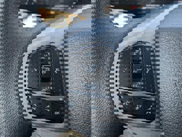 Certified 2024 Ford Explorer XLT image 23