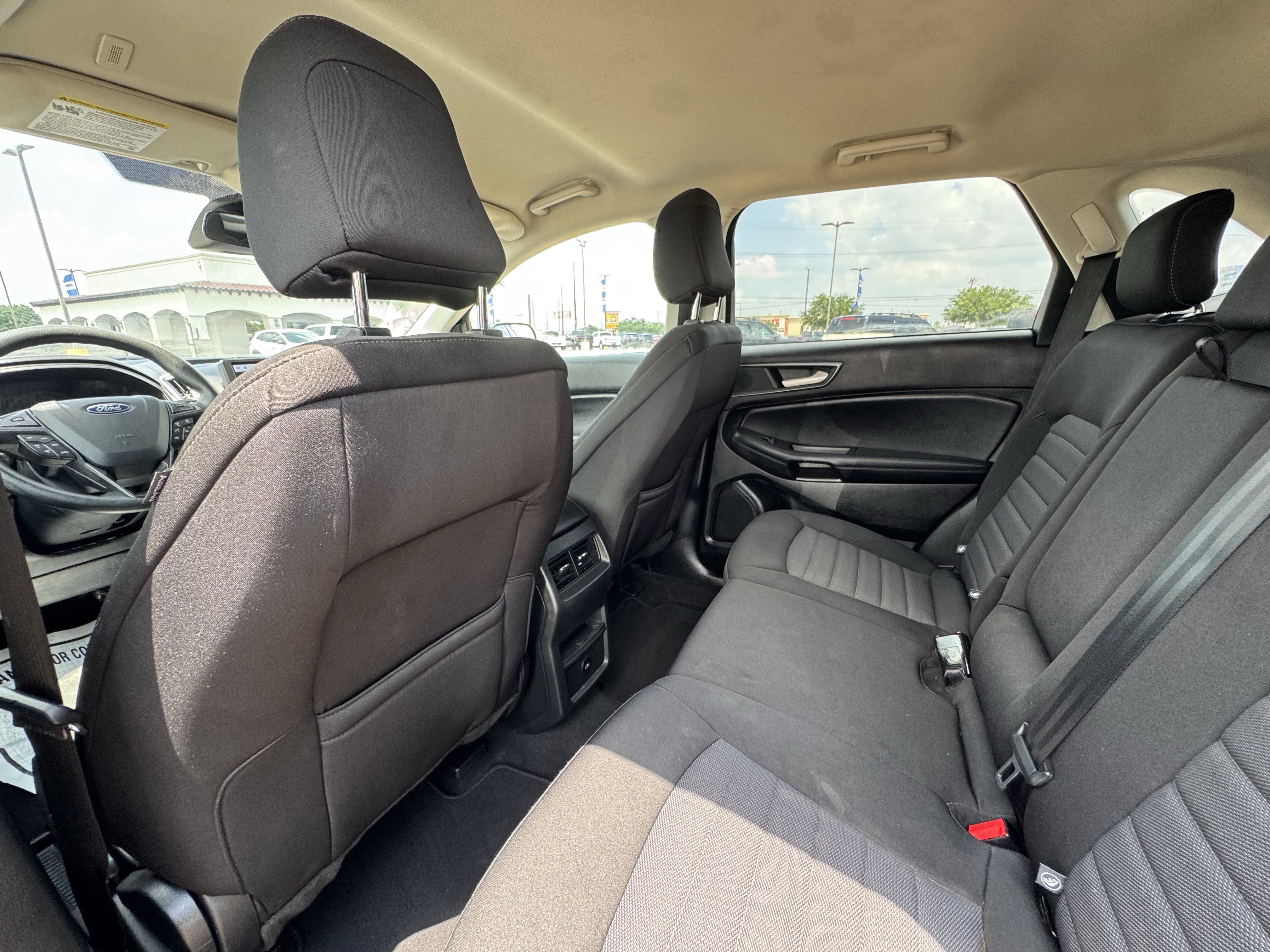 Certified 2024 Ford Edge SE w/ Black Appearance Package AWD/4WD image 29