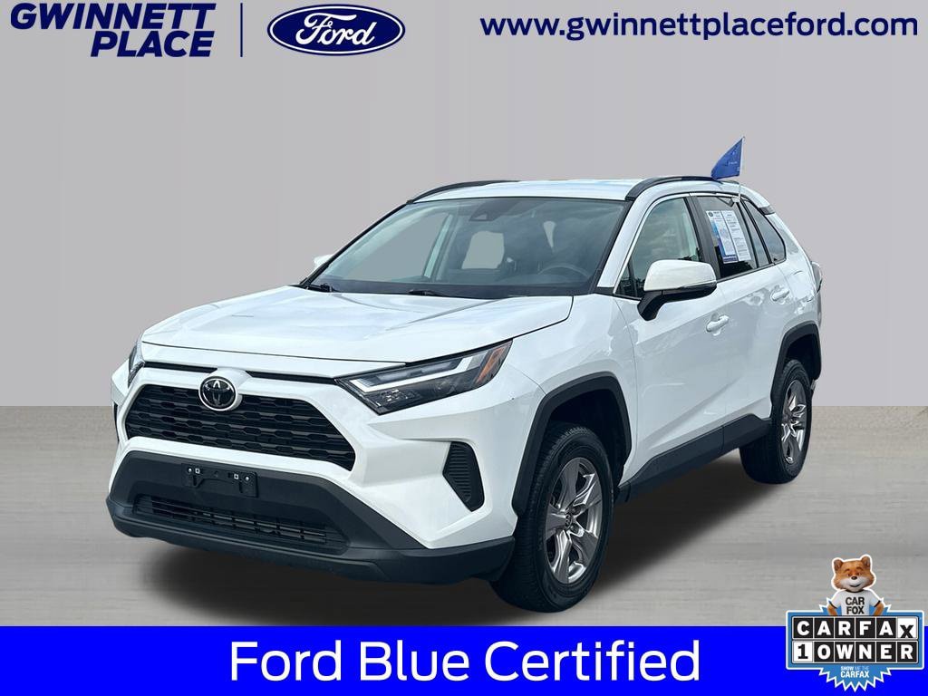 Used 2024 Toyota RAV4 XLE FWD image 1