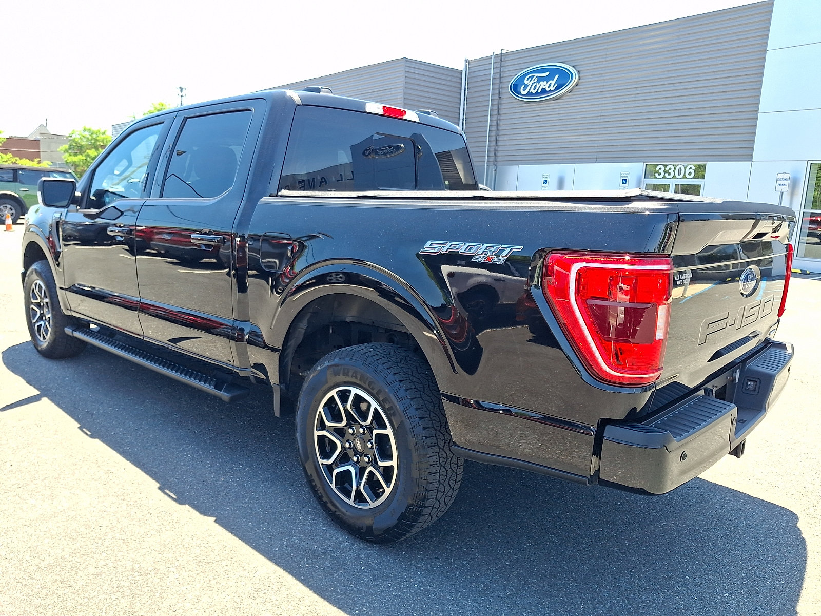 Certified 2023 Ford F150 XLT w/ Equipment Group 302A High AWD/4WD image 7