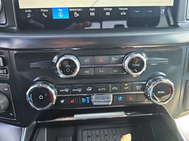 Certified 2025 Ford F150 Platinum AWD/4WD image 19