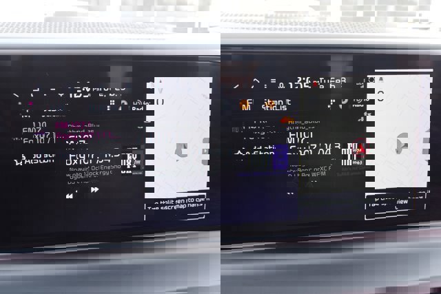 Used 2024 Kia Seltos EX image 28