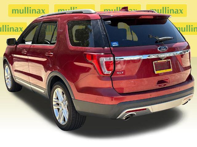 Certified 2017 Ford Explorer XLT w/ Equipment Group 202A FWD image 9