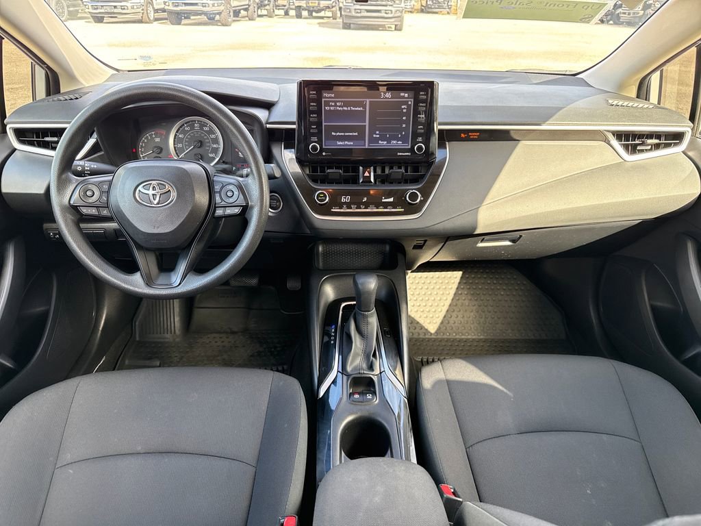 Used 2022 Toyota Corolla LE w/ LE Convenience Package image 5