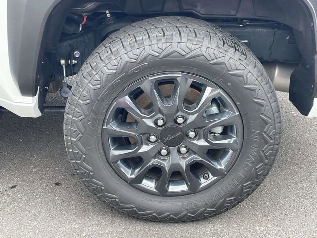 Used 2025 Toyota 4Runner SR5 image 10