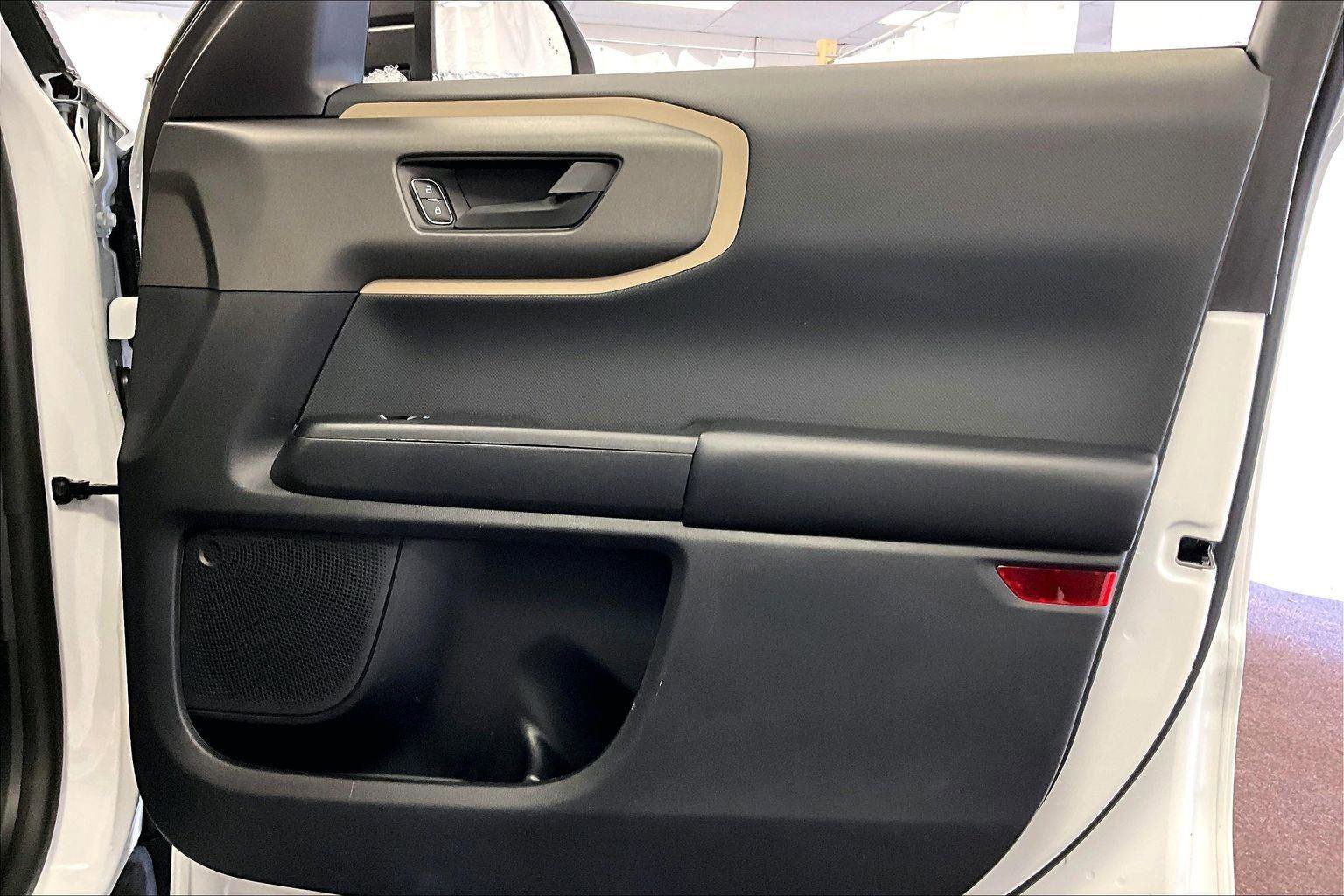 Certified 2025 Ford Bronco Sport Big Bend w/ Convenience Package image 23