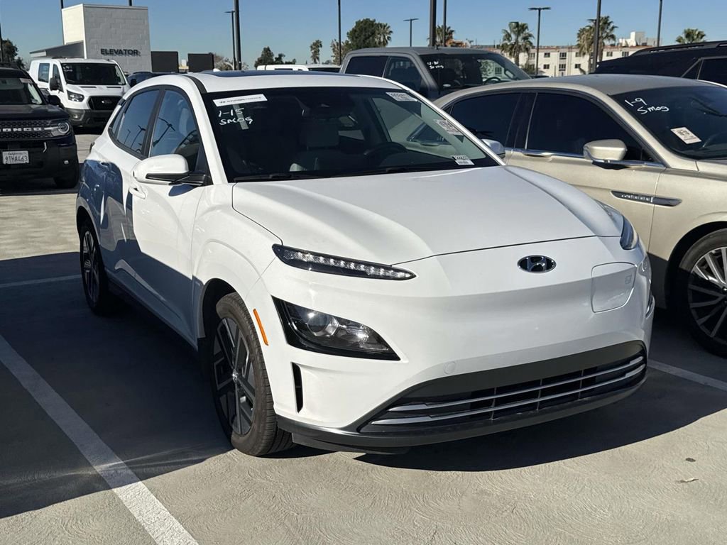 Used 2023 Hyundai Kona SEL image 7
