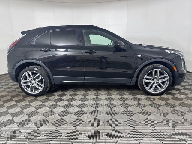 Used 2019 Cadillac XT4 Sport w/ Cold Weather Package image 6