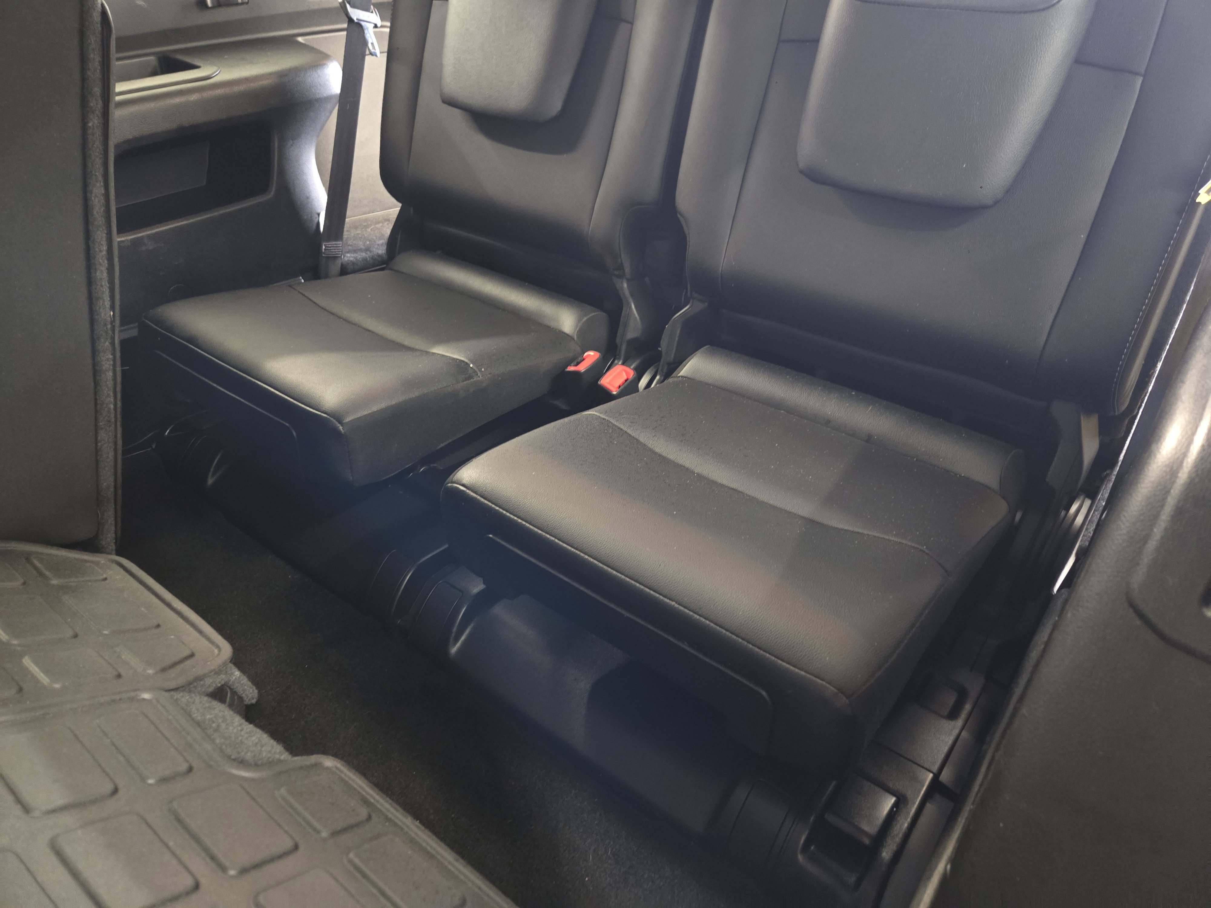 Used 2022 Toyota 4Runner SR5 Premium w/ Moonroof Package AWD/4WD image 33