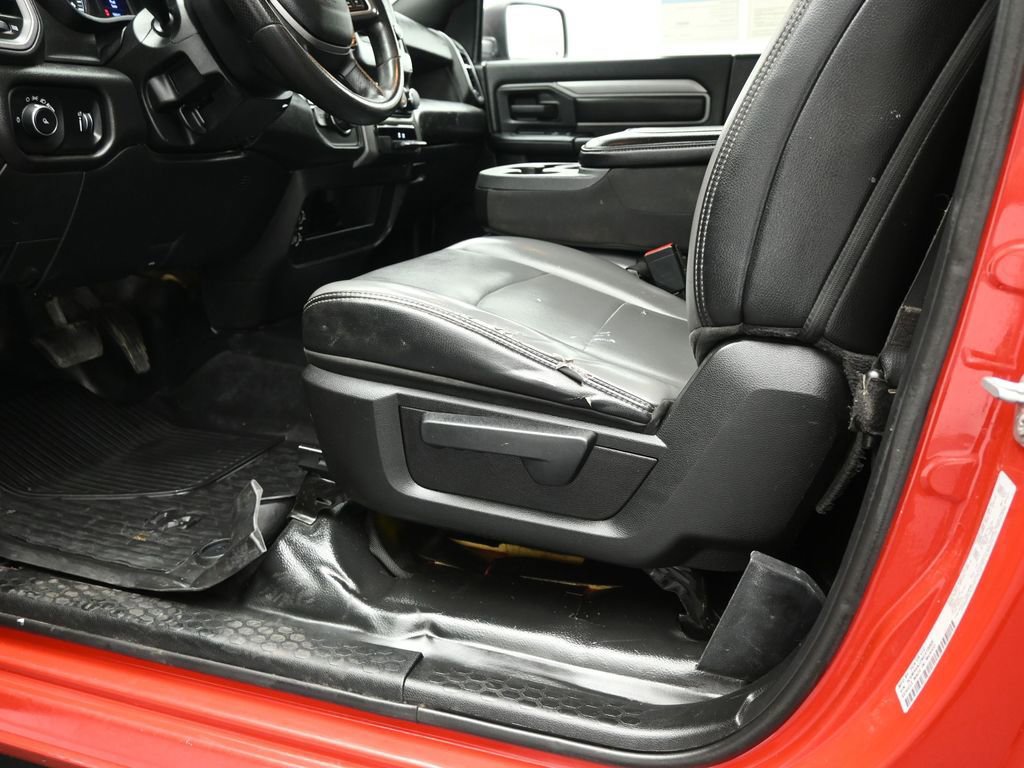Used 2022 RAM 2500 Tradesman RWD image 12