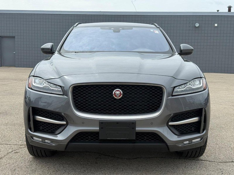 Used 2017 Jaguar F-PACE R-Sport AWD/4WD image 11