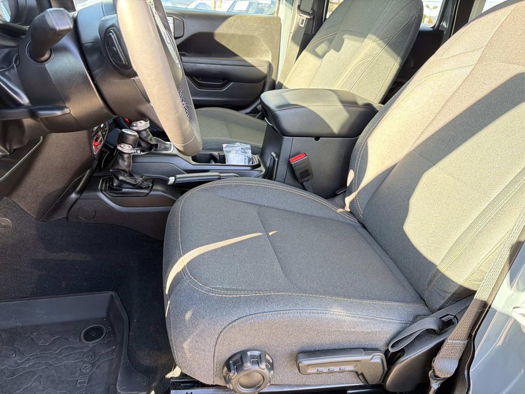 Used 2025 Jeep Wrangler Unlimited Sport S 4xe image 21