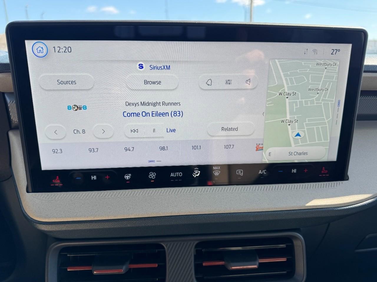 Certified 2026 Ford Maverick Lariat w/ 4K Tow Package image 19