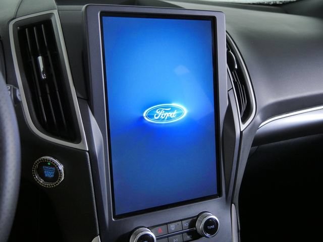 Certified 2022 Ford Edge ST-Line w/ Class II Trailer Tow Package AWD/4WD image 22