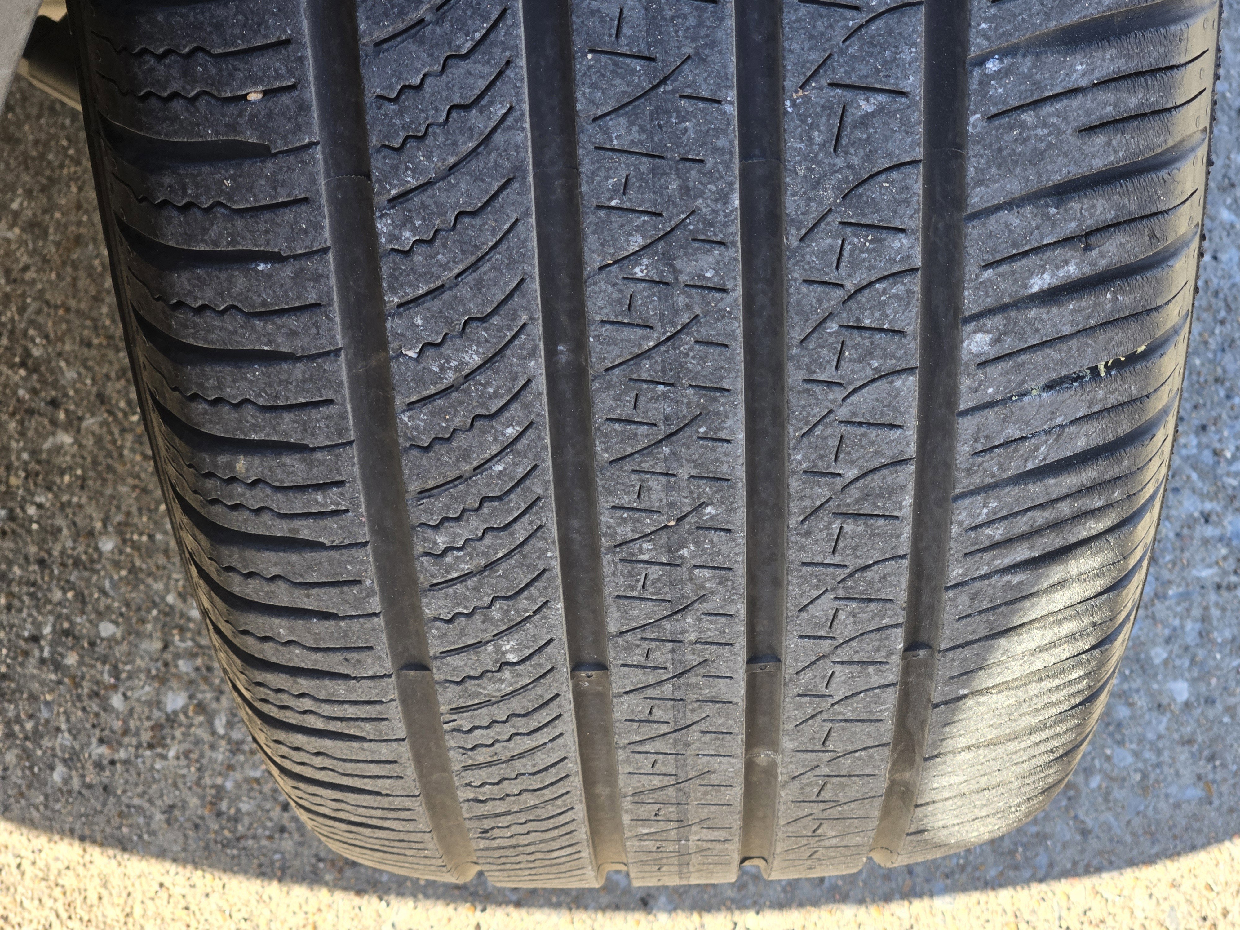 Certified 2022 Ford Explorer ST w/ Equipment Group 401A image 11