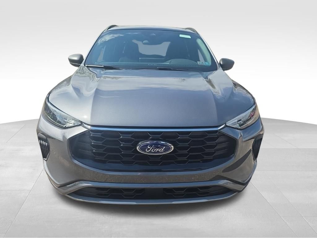 Certified 2024 Ford Escape ST-Line w/ Tech Pack #1 image 2