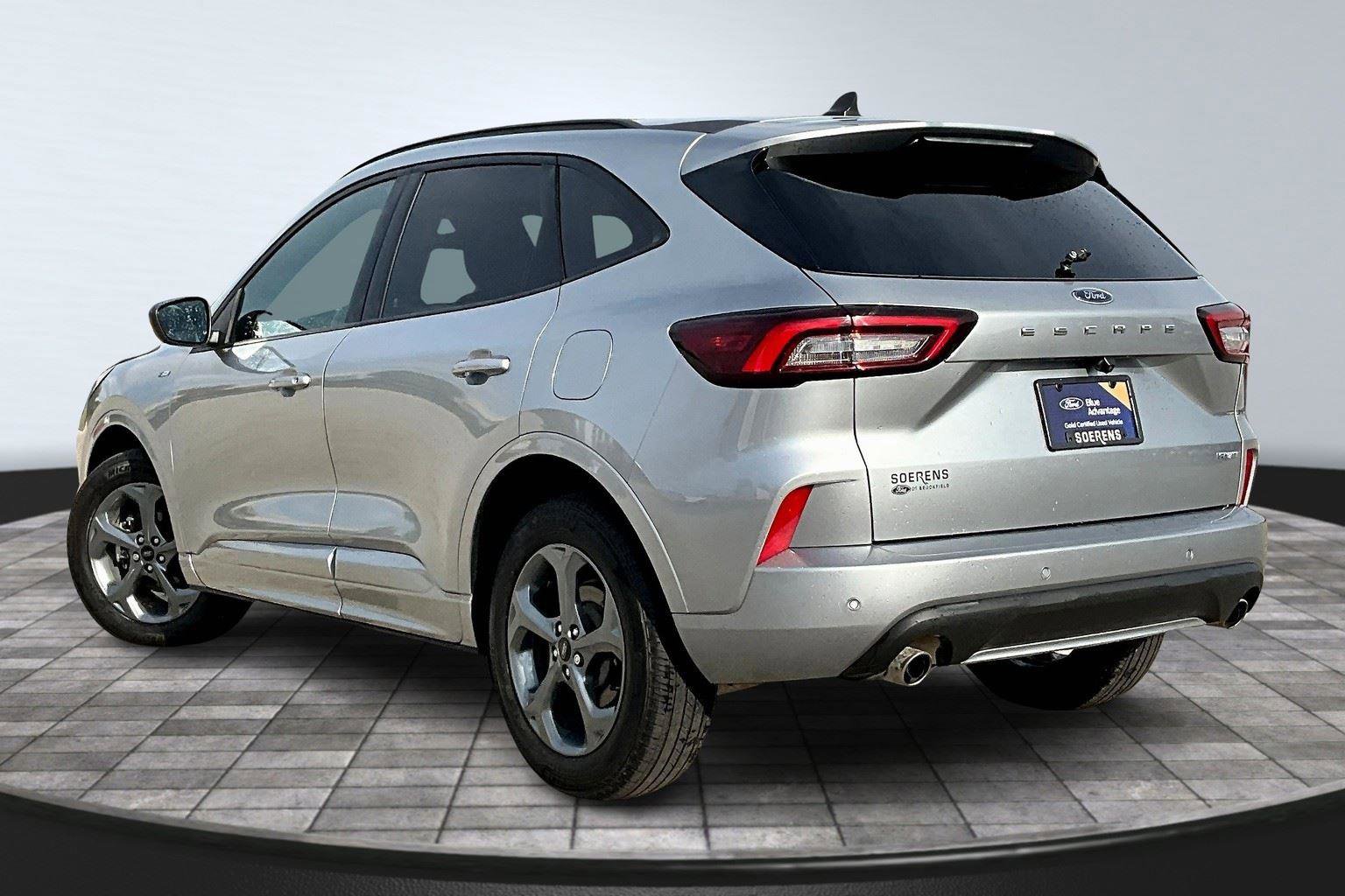 Certified 2023 Ford Escape ST-Line w/ Tech Pack #1 image 4