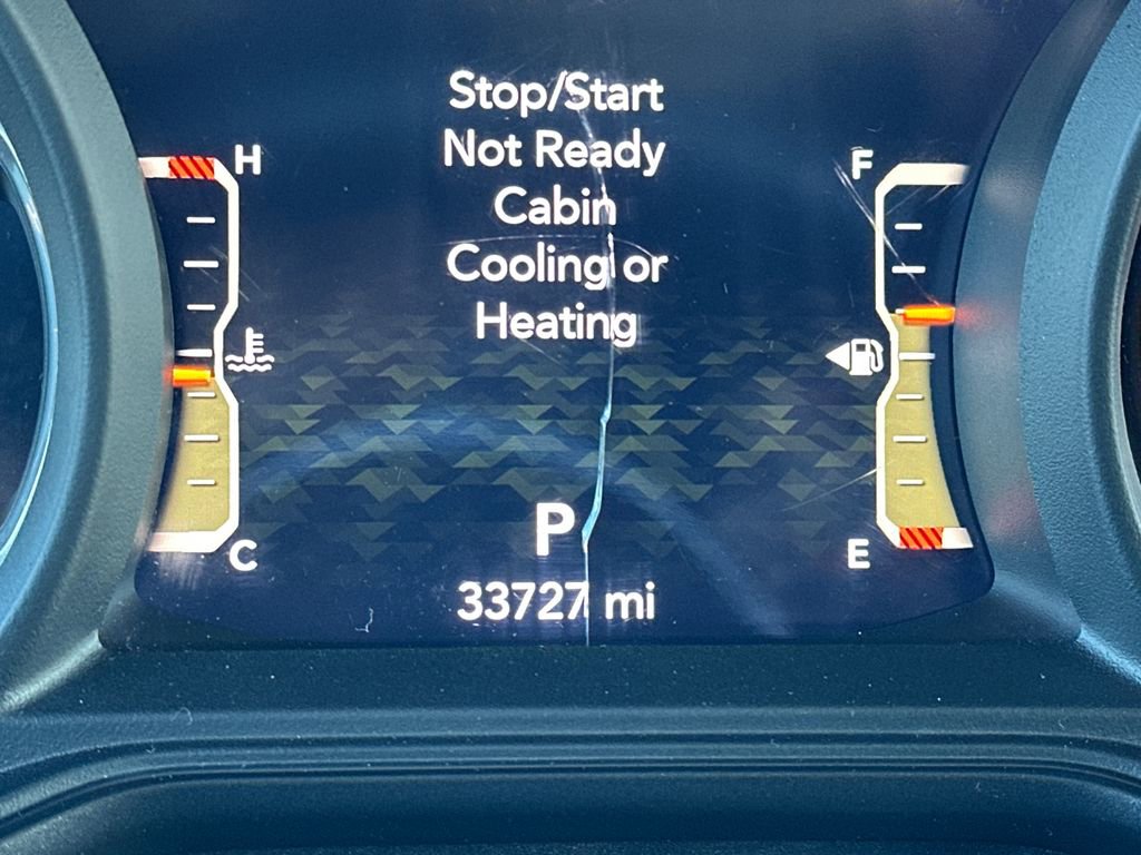 Used 2024 Jeep Wrangler Sahara image 27