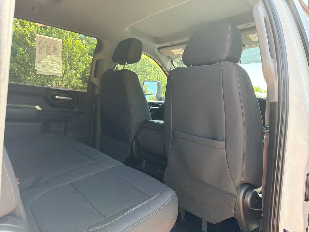 Used 2020 Chevrolet Silverado 3500 LT AWD/4WD image 30