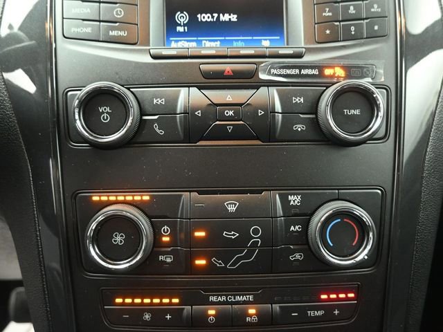 Certified 2018 Ford Explorer XLT image 29