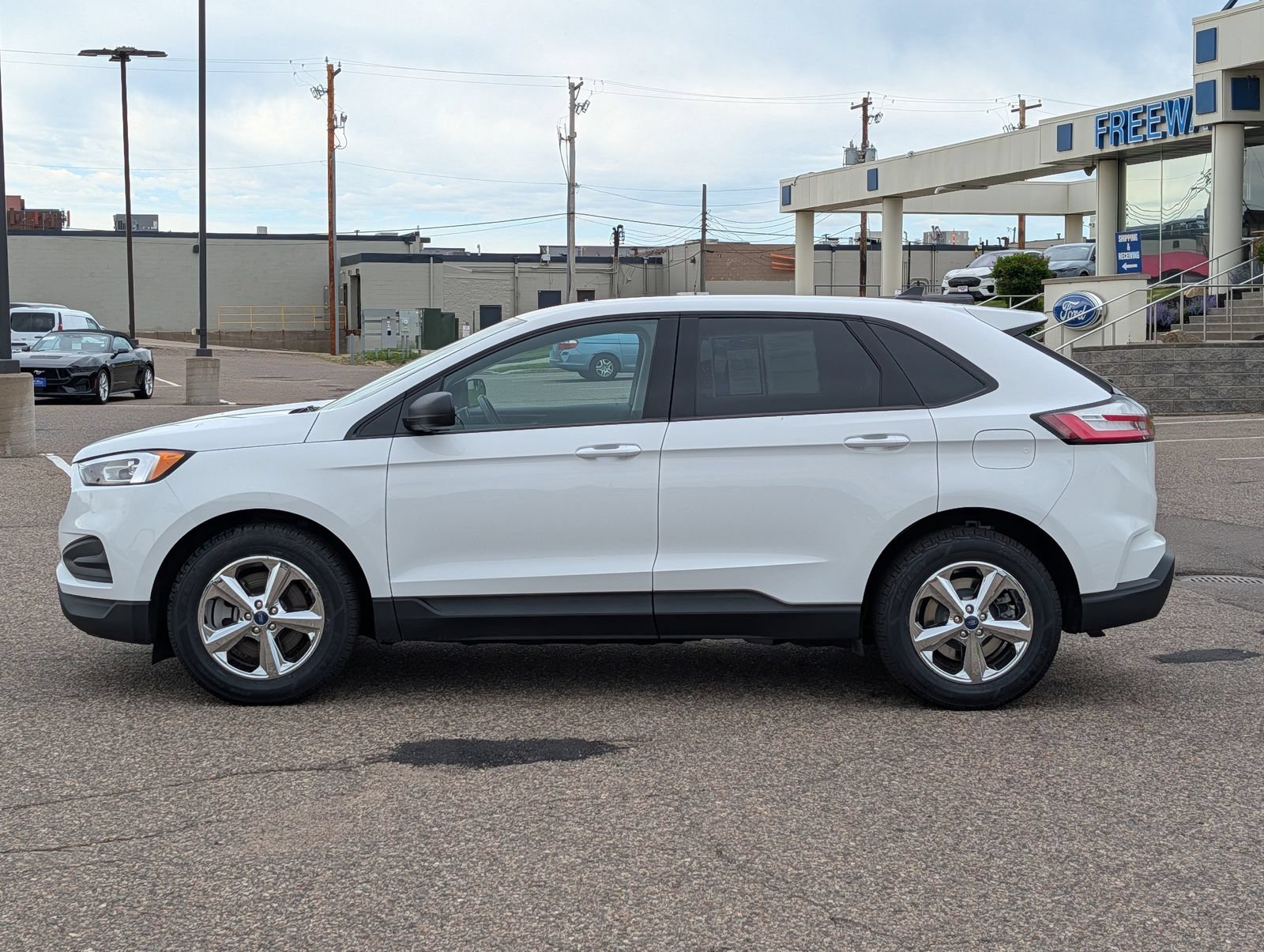 Certified 2022 Ford Edge SE AWD/4WD image 3