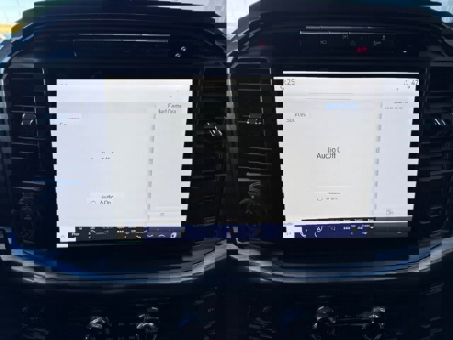 Certified 2022 Ford F150 Lariat w/ Equipment Group 502A High image 12