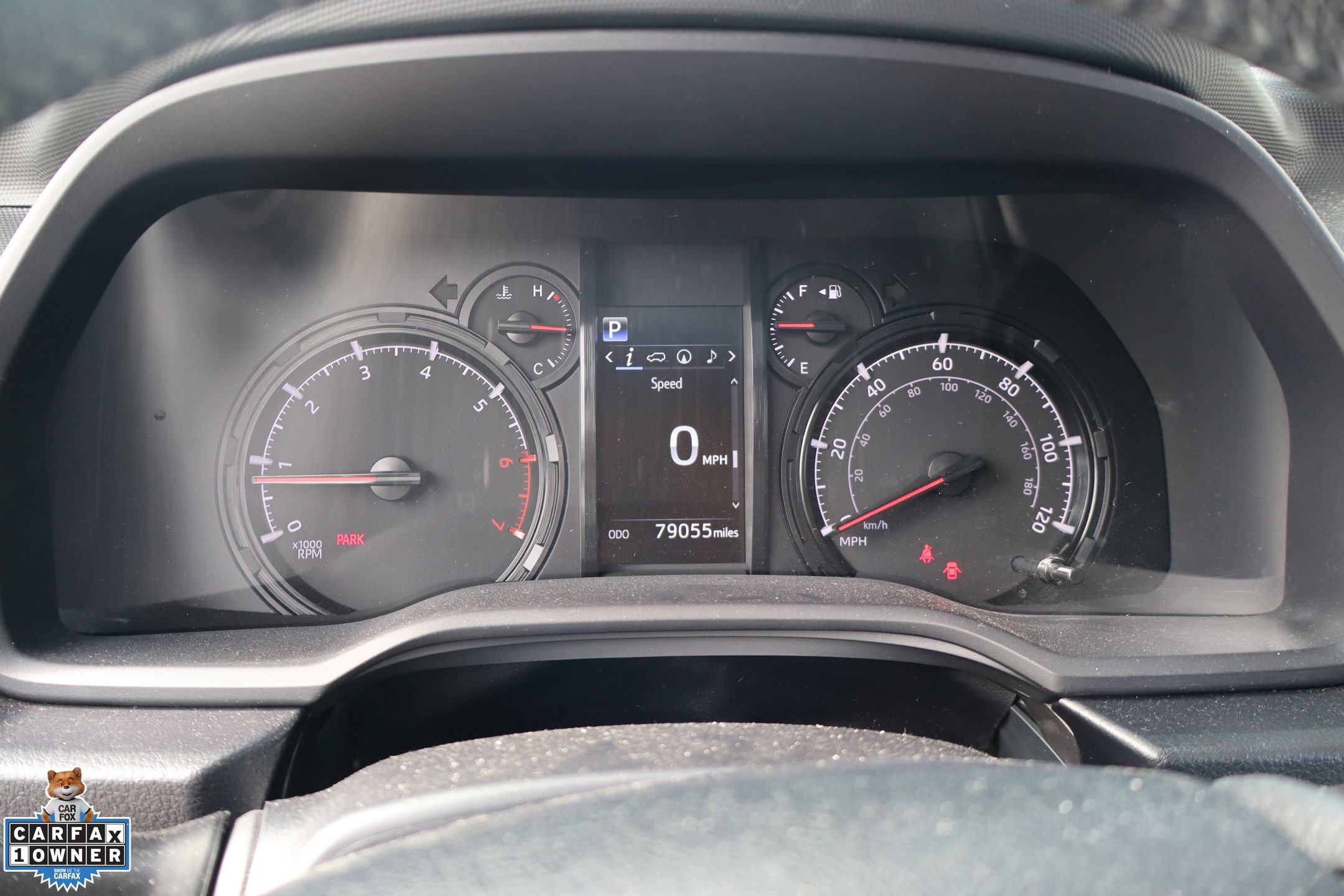 Used 2021 Toyota 4Runner SR5 Premium w/ Moonroof Package AWD/4WD image 18