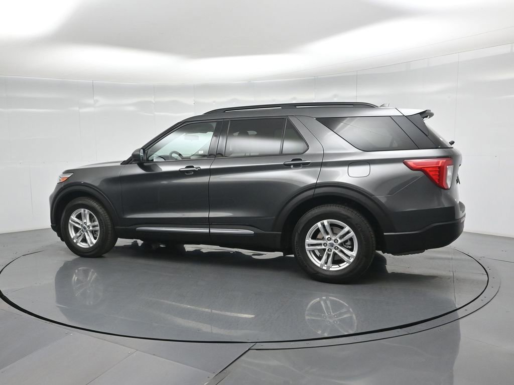 Certified 2020 Ford Explorer XLT image 17