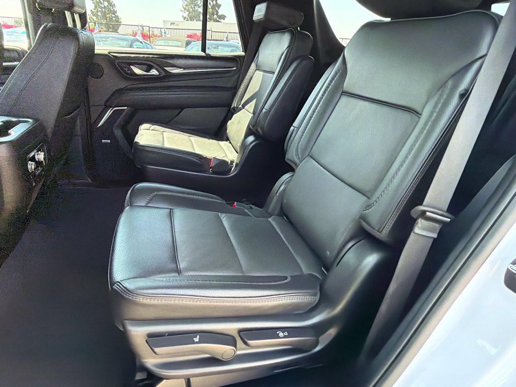 Used 2023 GMC Yukon Denali RWD image 34