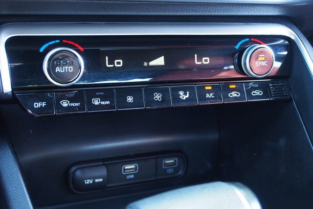 Used 2023 Kia K5 GT-Line AWD/4WD image 28